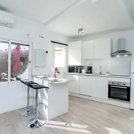 Cabopino Port Modern 2 Bedroom * Marbella
