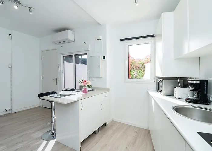 아파트 Cabopino Port Modern 2 Bedroom