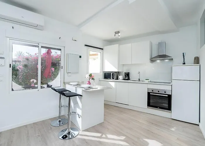 Cabopino Port Modern 2 Bedroom * Marbella