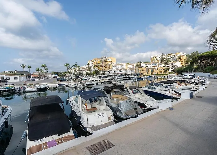 Daire Cabopino Port Modern 2 Bedroom *